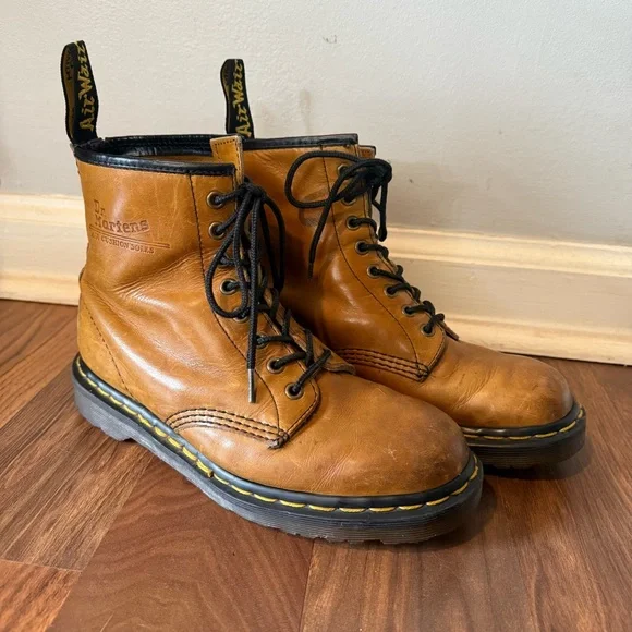 Dr. Martens | Shoes | Rare Butterscotch Made In England  display picture 1